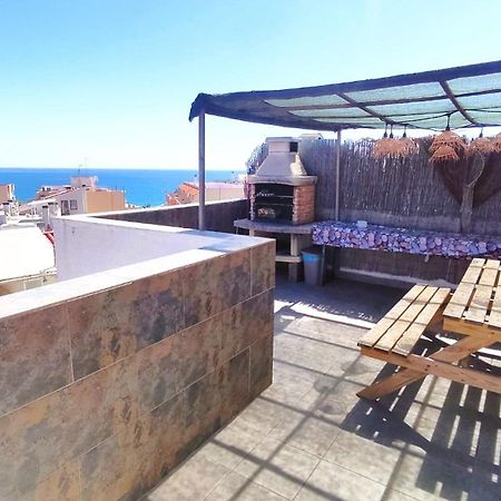 Claire Seaview & Beach-Apartment Montgat Eksteriør bilde