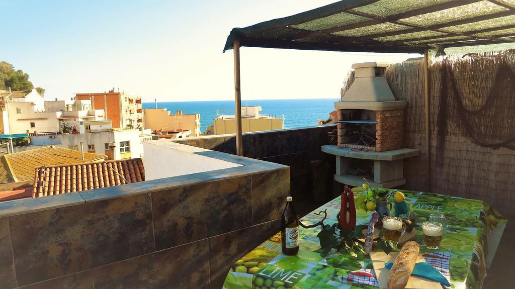 Claire Seaview & Beach-Apartment Montgat Eksteriør bilde