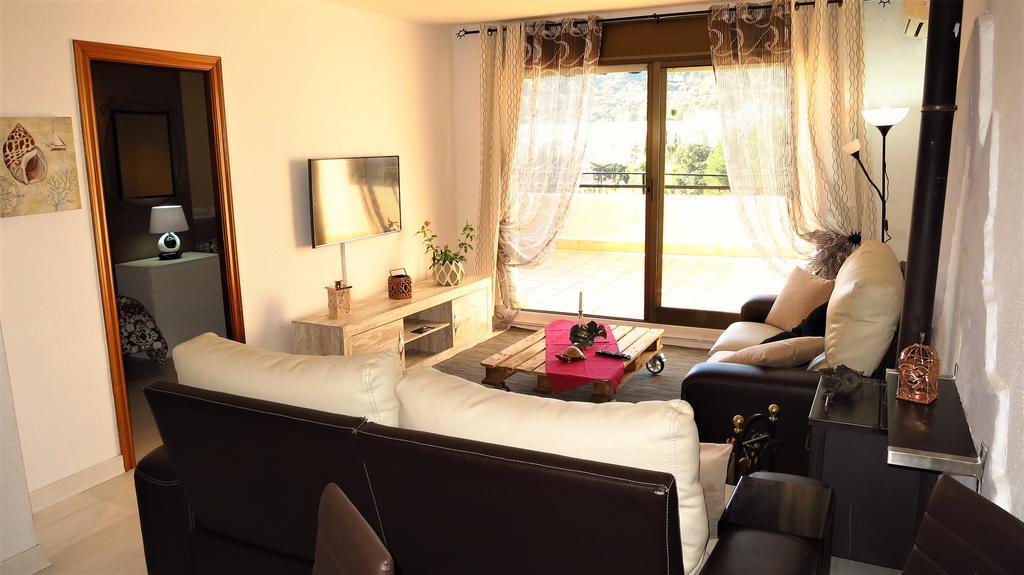Claire Seaview & Beach-Apartment Montgat Eksteriør bilde